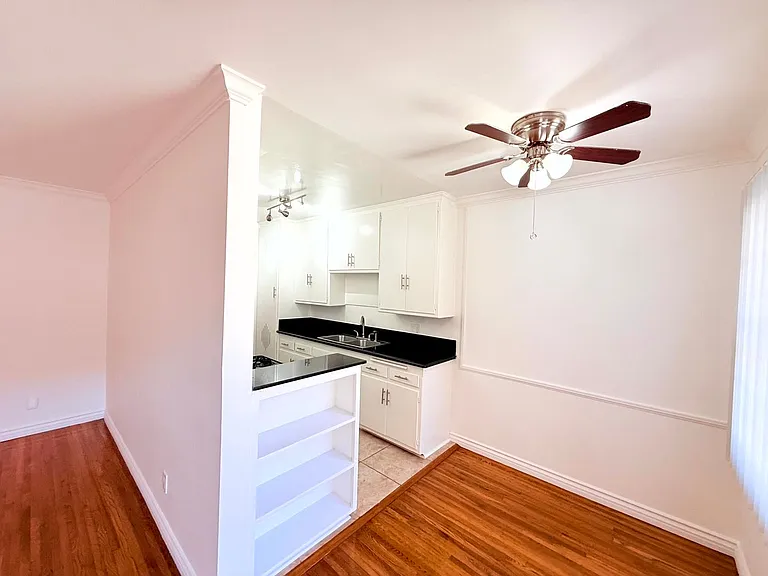 1415 Hudson Avenue — Photo 4