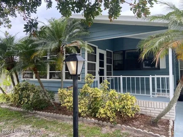 1341 Barefoot Cir, Barefoot Bay, FL 32976