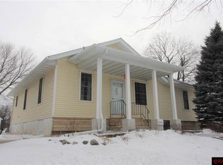 803 3rd St, Nicollet, MN 56074