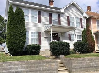 316 Fairview Ave, Waynesboro, PA 17268