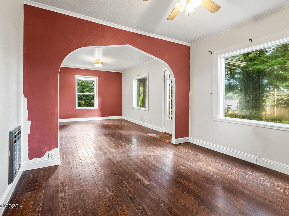 13th image of this home