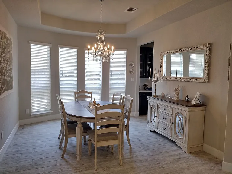 12307 Merritt Villa — Photo 4