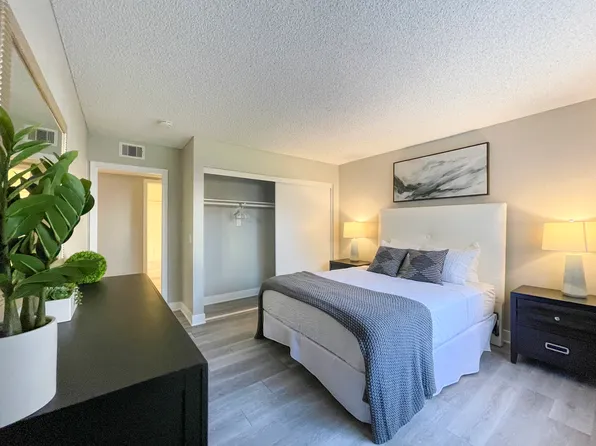 Tuscany Apartment Homes