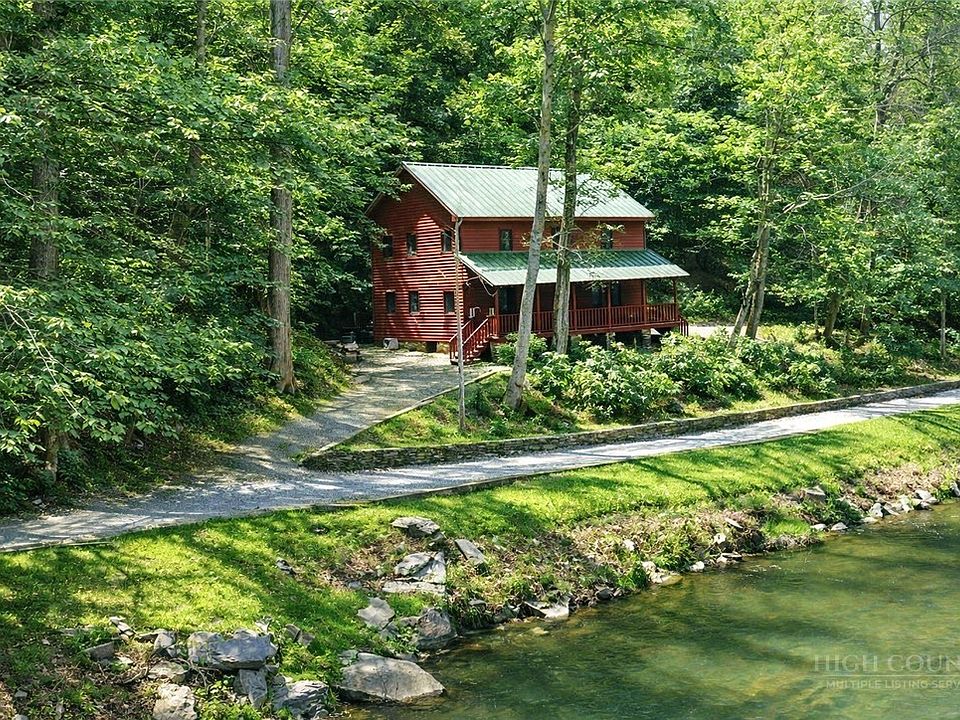 1st image of 180 Riverwood Lane