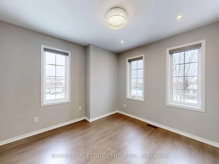 3941 Stardust Dr — Photo 37