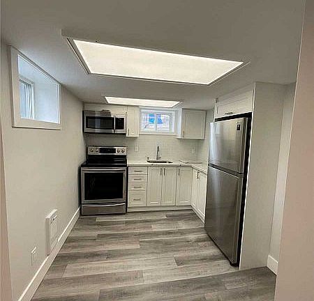 2nd image of 24 Morpeth Rd