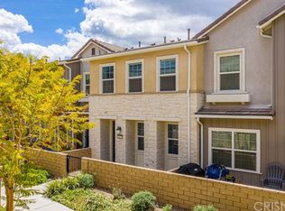 22871 Acoustic Dr, Santa Clarita, CA 91350