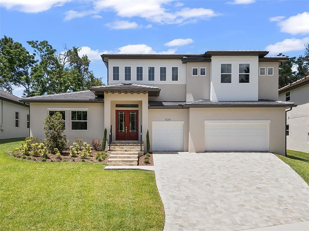 539 Sanctuary Golf Pl