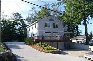 1st image of 4576 Park St