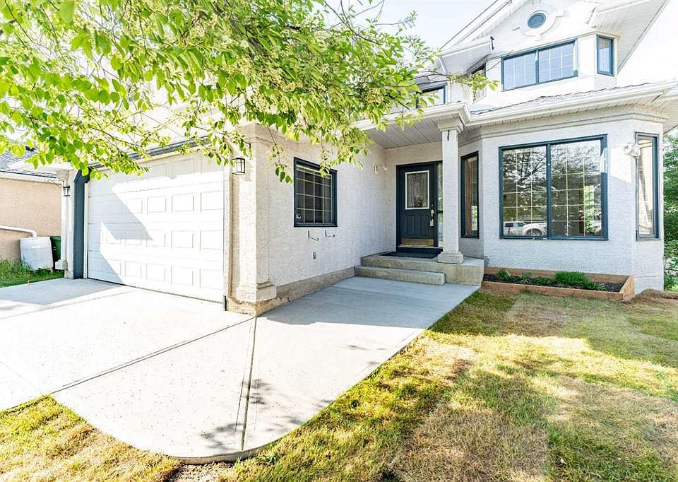 1st image of 117 Evergreen Pl SW
