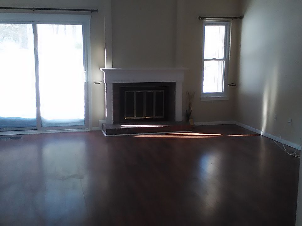 1st image of 166 Heritage Hls Unit C