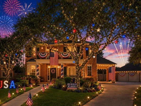 2202 Summer Wind Dr, Sugar Land, TX 77479