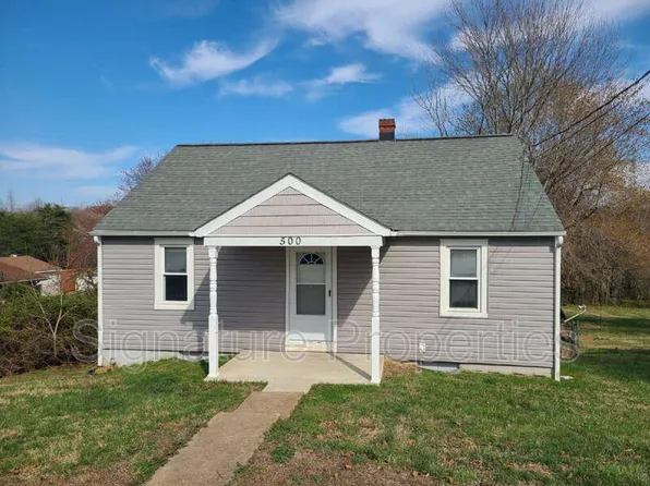 500 Claiborne Ave, Fredericksburg, VA 22405