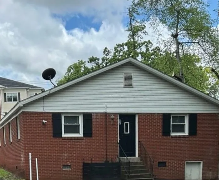 216B Old Morgantown Rd — Photo 1