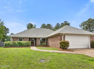 327 Kings Ridge Cir, Brandon, MS 39047