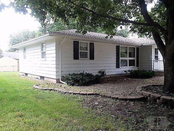 2nd image of 1936 S Jefferson Ave