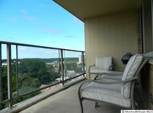 28 Riverside Ave APT 7G, Red Bank, NJ 07701