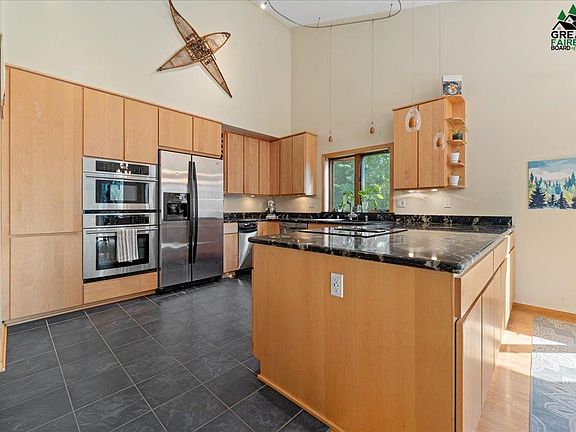 4th image of 1091 W Chena Hills Dr