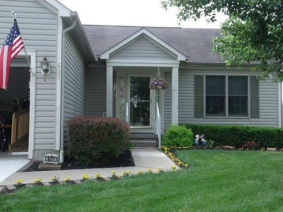 2nd image of 621 Poppy Ln
