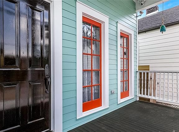 4th image of 1826 6th St