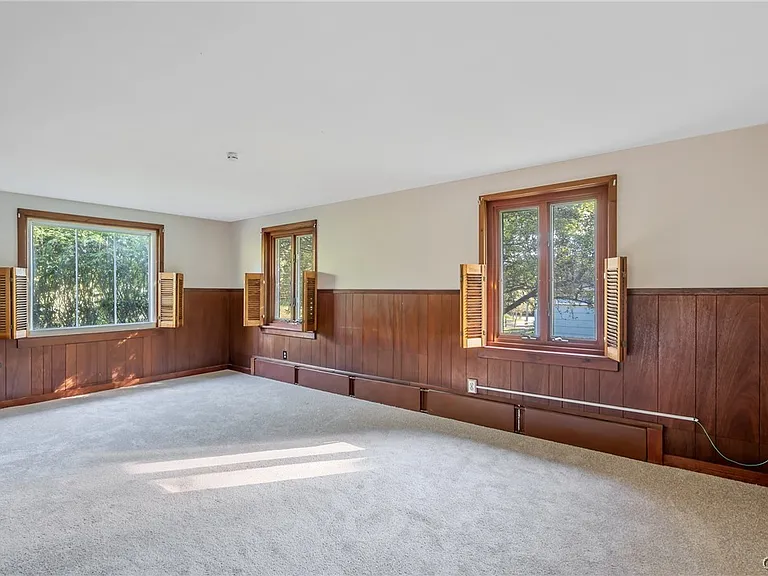 6555 Woodchuck Hill Rd — Photo 9