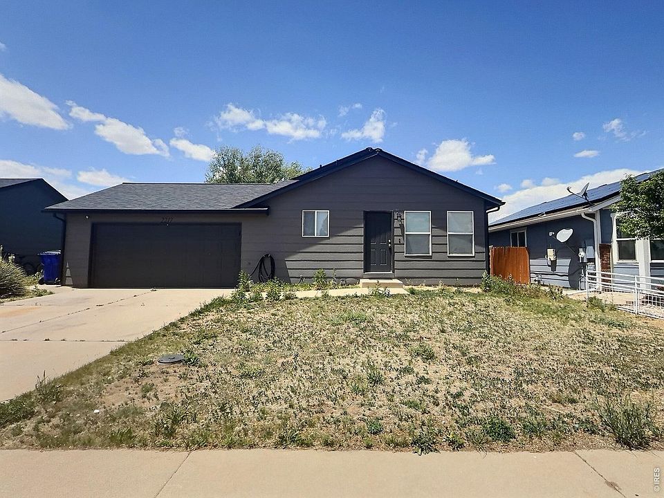 1st image of 2217 Balsam Ave