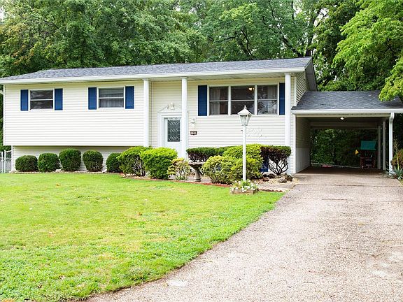 2nd image of 11908 Flushing Dr