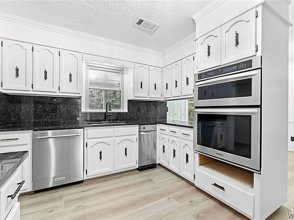 4th image of 4625 White Dogwood Ln