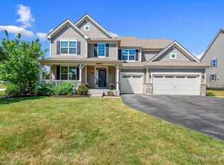 9883 Schaffner Dr, Huntley, IL 60142