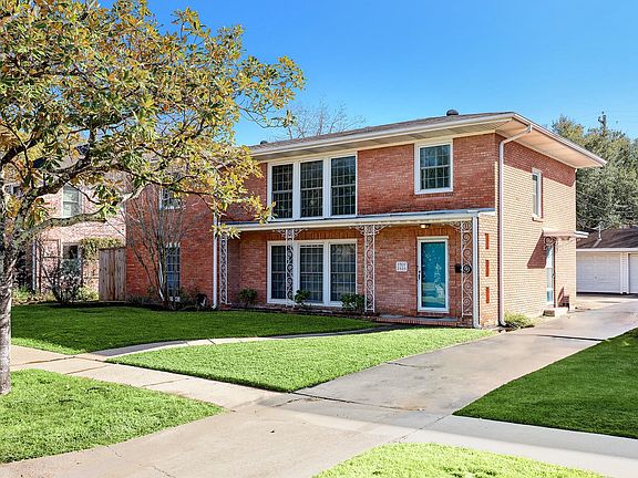2nd image of 2327 Swift Blvd