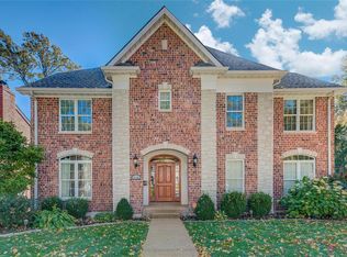 9118 Lawn Ave, Saint Louis, MO 63144