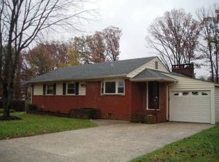 7401 Stoneman Rd, Henrico, VA 23228