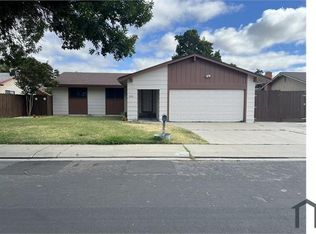 2409 Riedel Way, Modesto, CA 95355