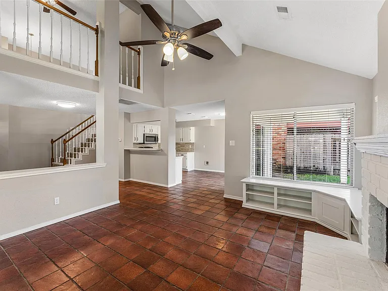 11831 Meadowchase Dr — Photo 8