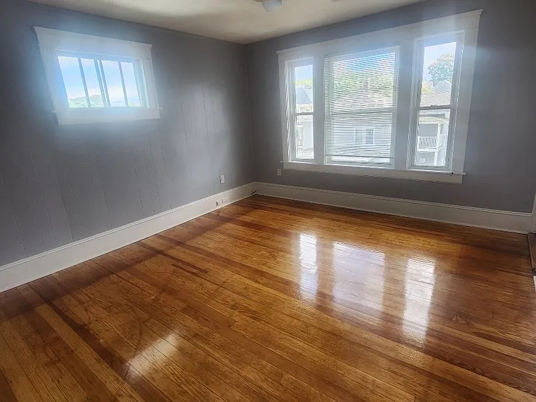 505 Grove St #3F — Photo 4