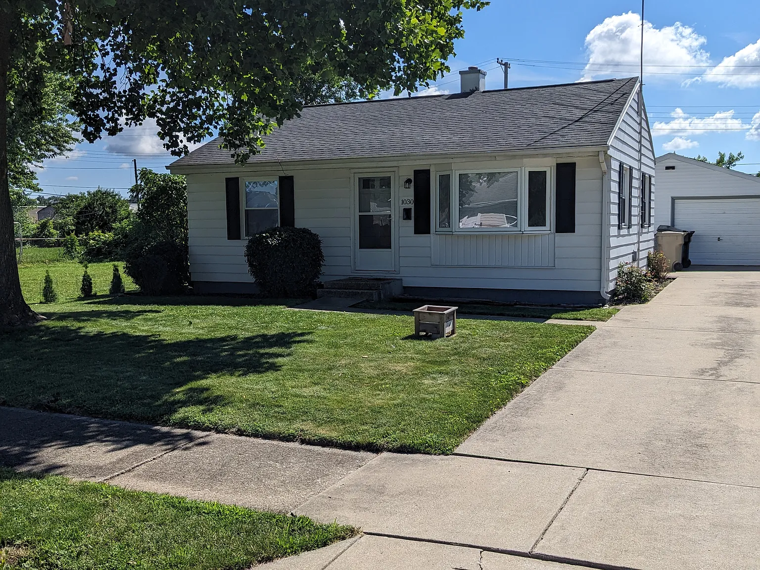 1030 S Edison Ave — Photo 1