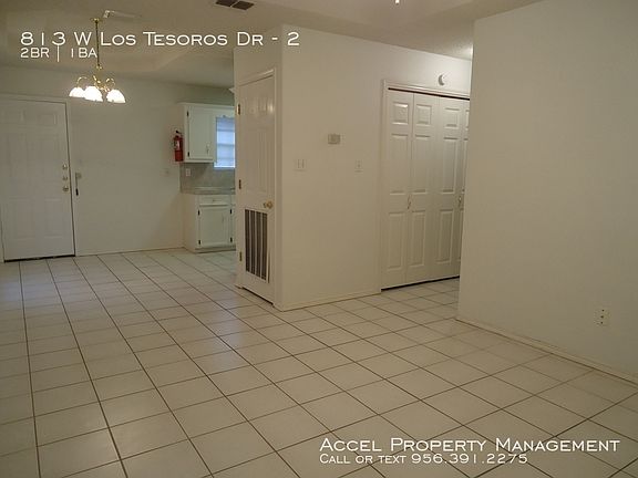 3rd image of 813 Los Tesoros Dr APT 2