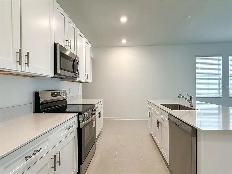 1898 Rider Rain Ln — Photo 5