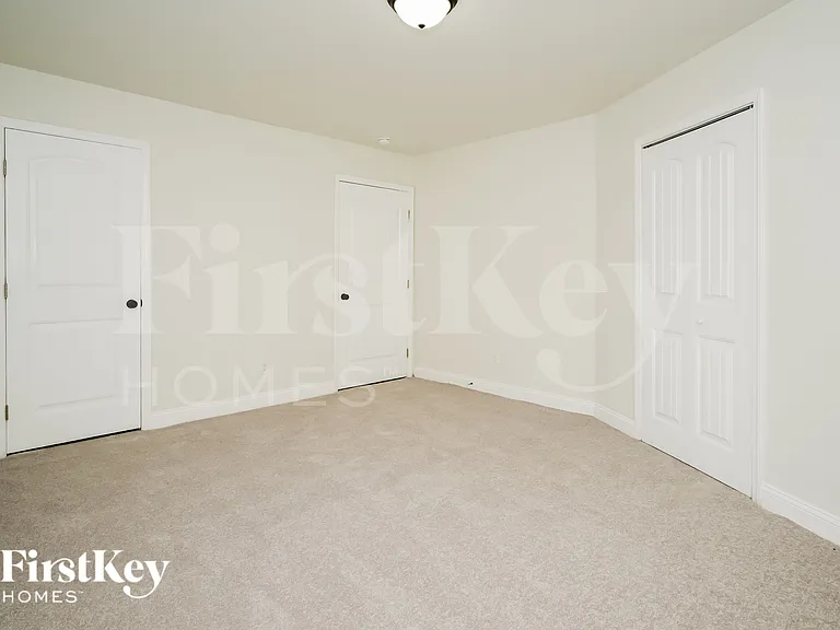 123 E End Ave — Photo 11