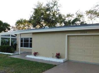 2084 Isabelle St, Largo, FL 33774