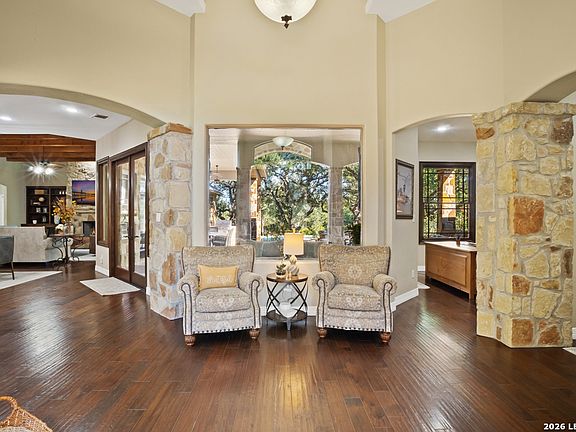 5th image of 1903 River Way