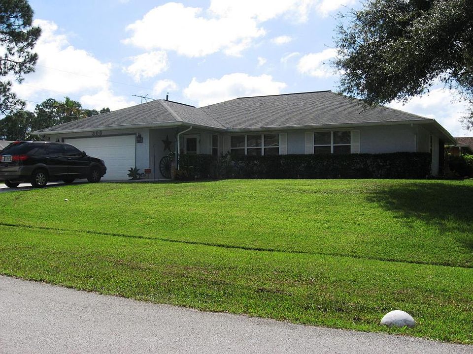 Home For Sale In Port saint lucie