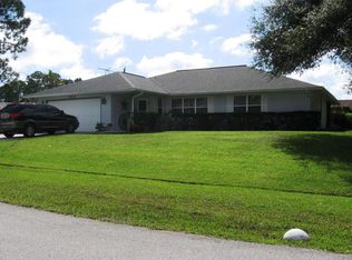 303 SE Faith Ter, Port Saint Lucie, FL 34983