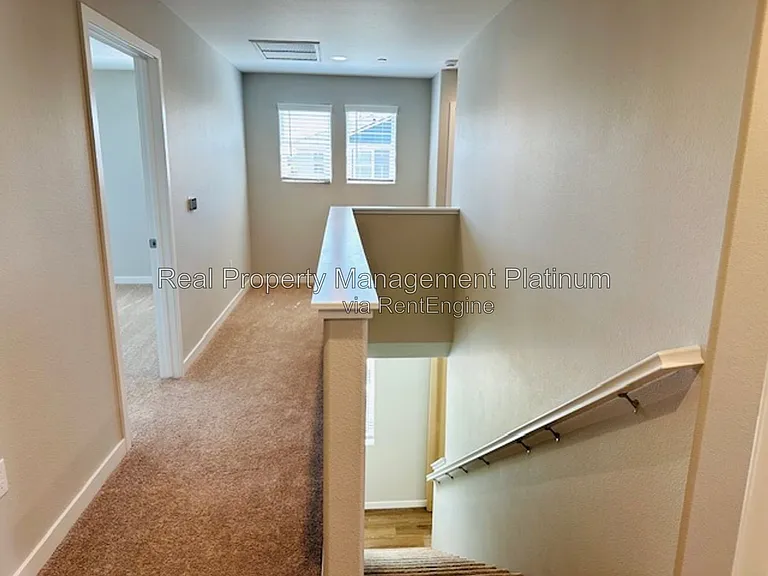 616 Ophelia Ave — Photo 24