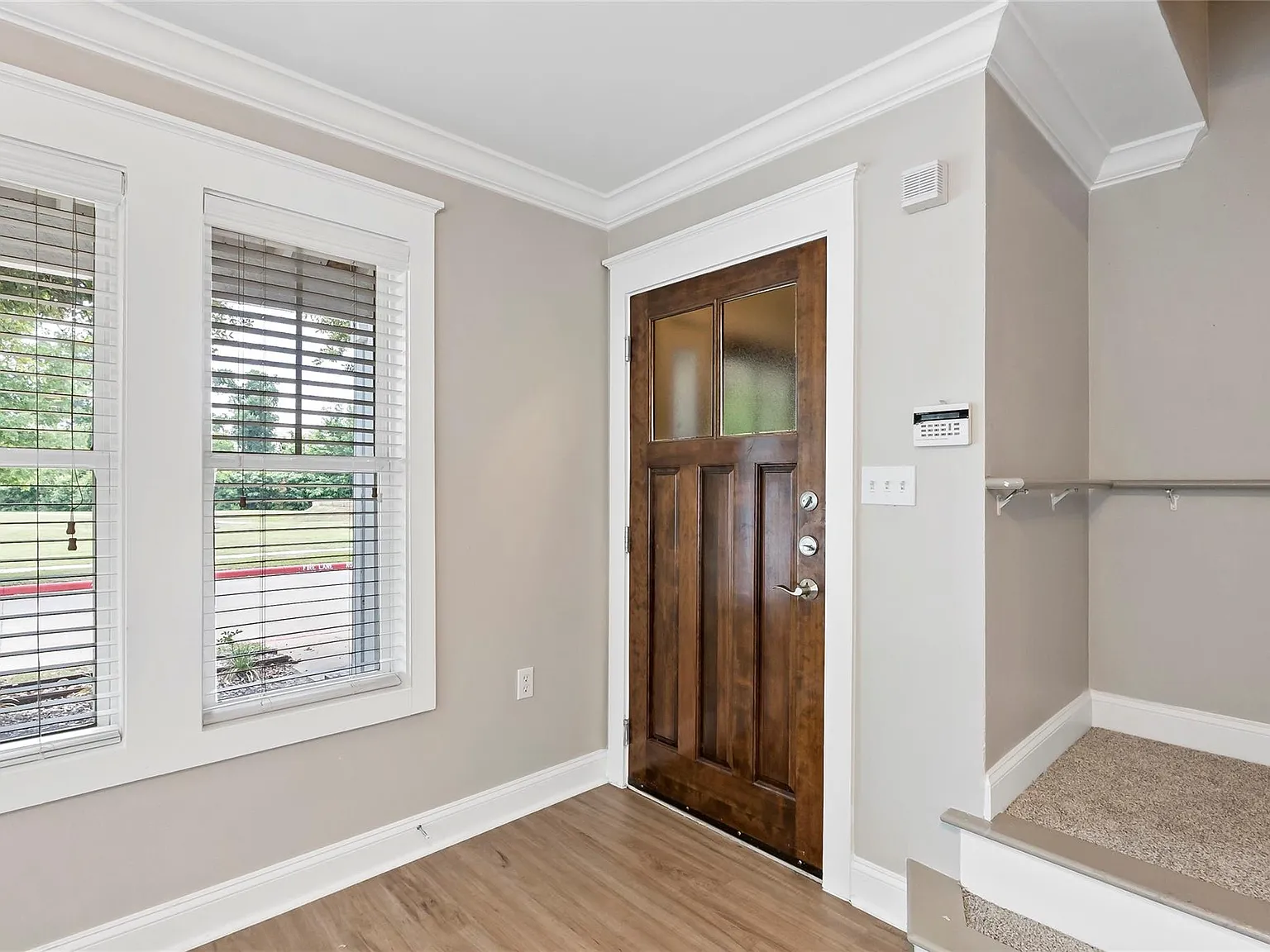 2 bed, 2.5 bath, 1052 sqft, $1,500 — Photo 4