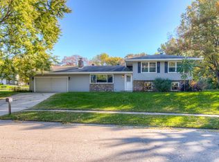 13270 Foliage Ave, Apple Valley, MN 55124