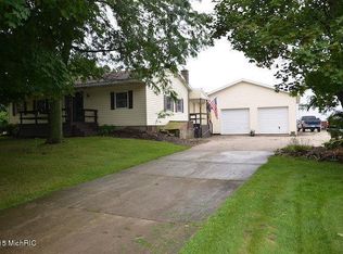 10950 Jordan Lake Rd, Lake Odessa, MI 48849