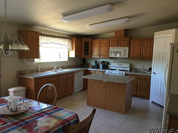 4th image of 8842 E Arabian Dr