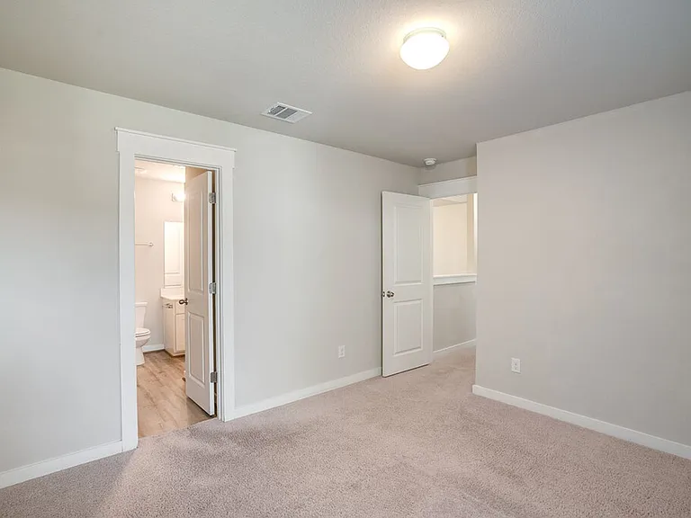 505 Pearly Eye Dr #B — Photo 11