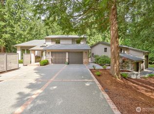 20530 NE 66th St, Redmond, WA